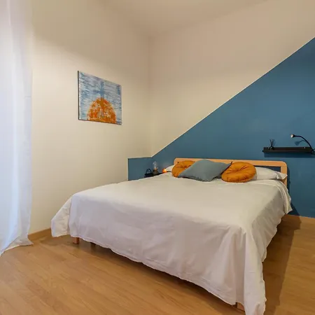 Cozy Threeroom In The Heart Of Apartment